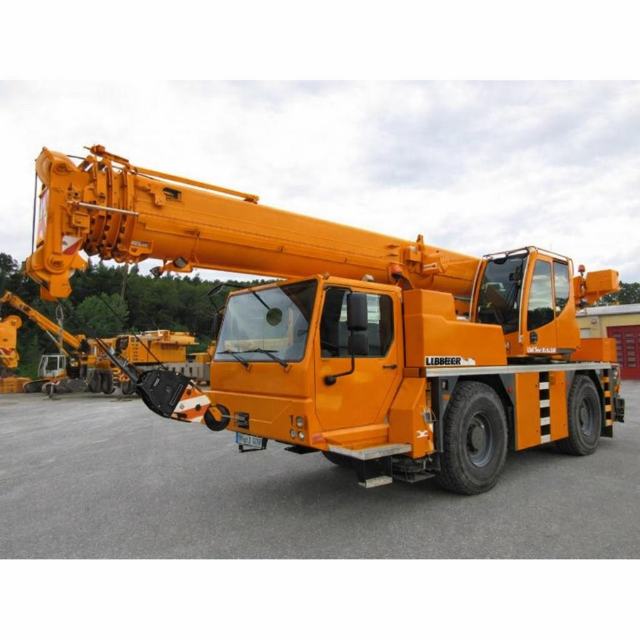 Liebherr LTM 1040-2.1