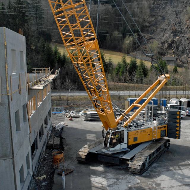 Liebherr LR 1250, for sale, 2017, 250t, €1,250,000 EUR