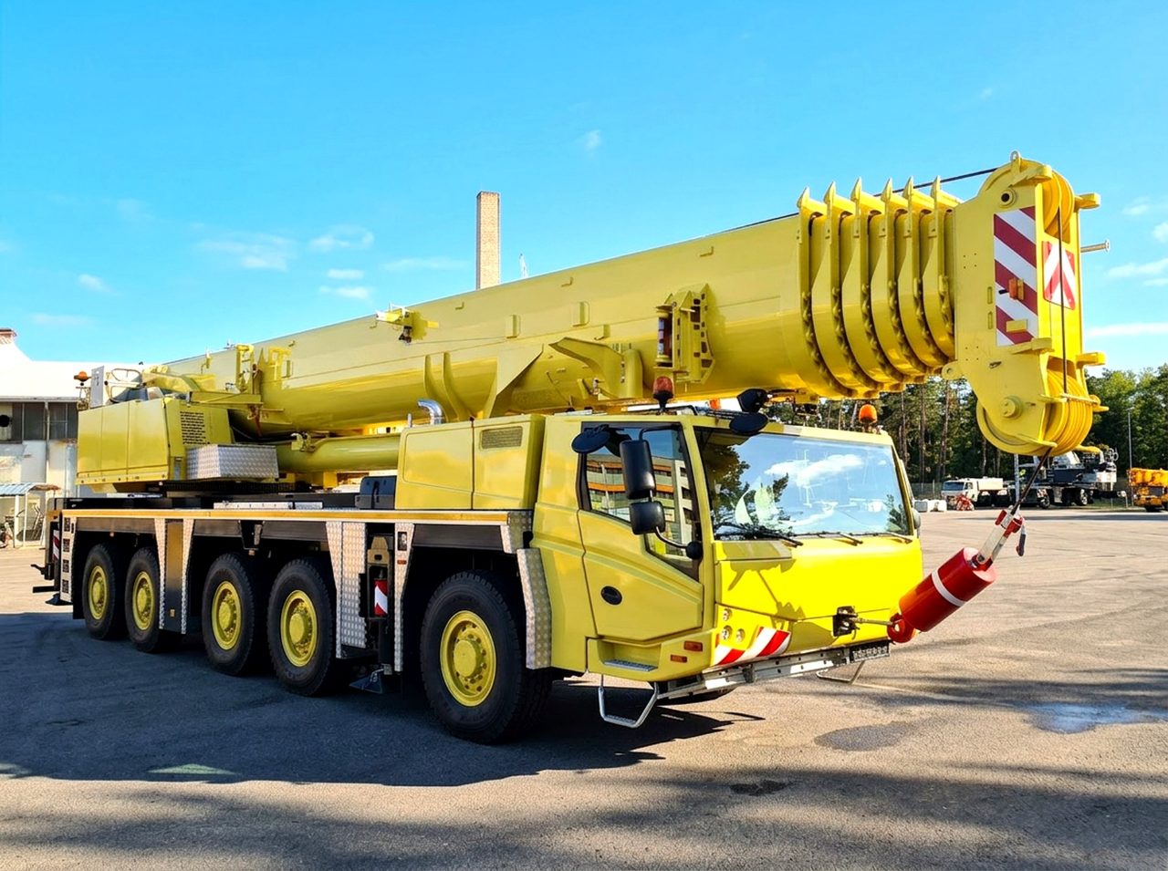 Tadano ATF 220G-5 · 220t · 2018 photo 1