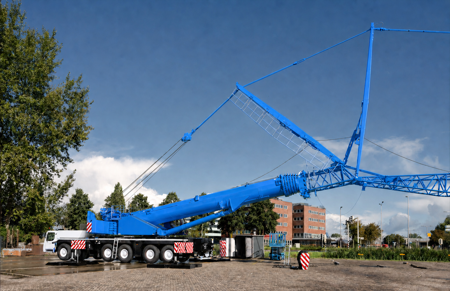 Liebherr LTM 1300-6.2, for sale, 2020, 300t, €1,595,000 EUR