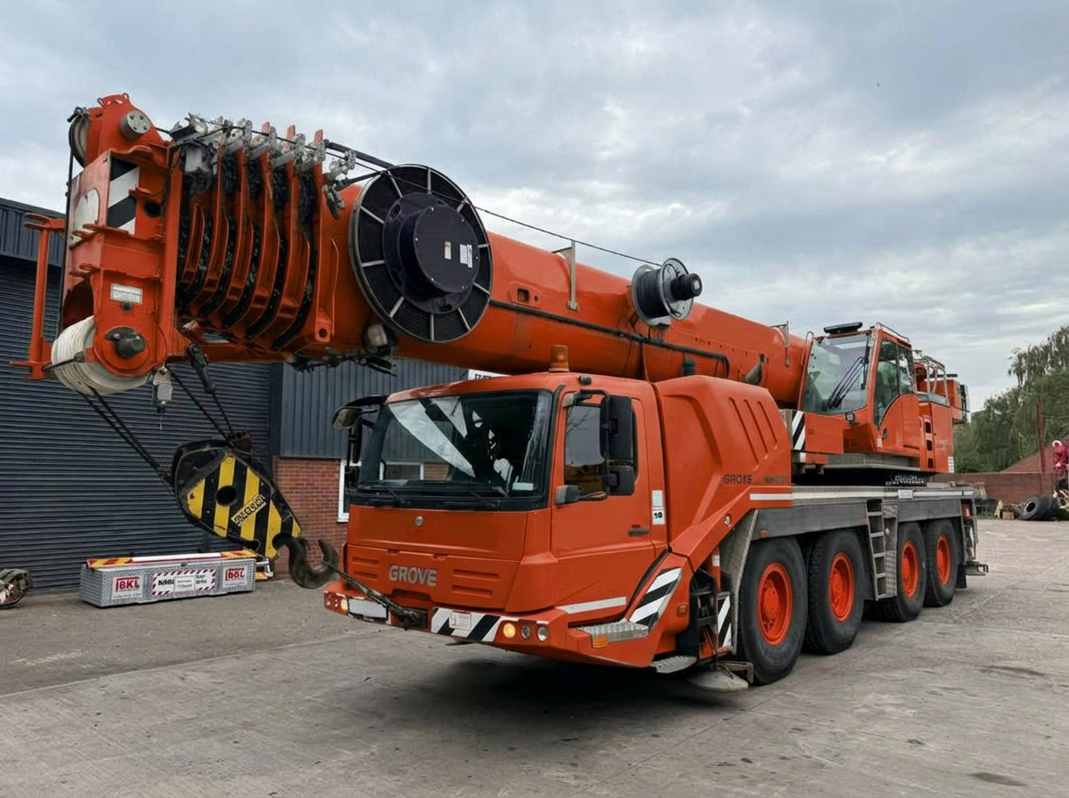 Foto 1 di Grove GMK 4100L · 100t · 2015